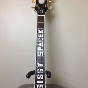 Epiphone Masterbilt Excellente Guitar – Sissy Spacek Inlay – Hard Shell Plush Case